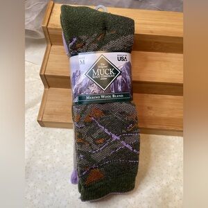 Muck Boot Company Merino Wool Blend Socks Camo Lilac Size Medium 6-9 2 Pair New